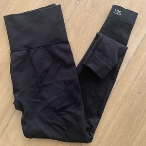 SETactive SCULPTFLEX® LEGGINGS - ONYX